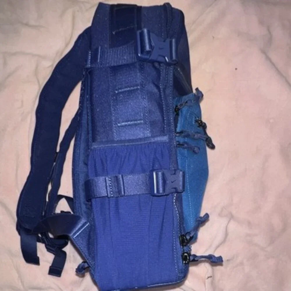 Nike USA Blue Backpack 18x12 Zip Closure Logo Adjustable Straps